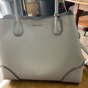 Large Micheal Kors Purse